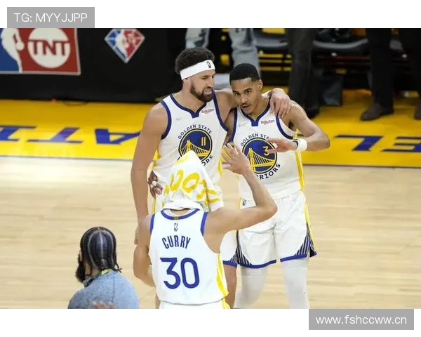 乔丹·汤普森 戴的那块表随手就顶我几个月房租，尴尬又羡慕