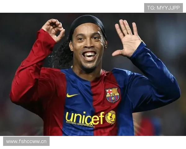 小罗退役后还在夜店蹦迪？这状态谁信他40多了