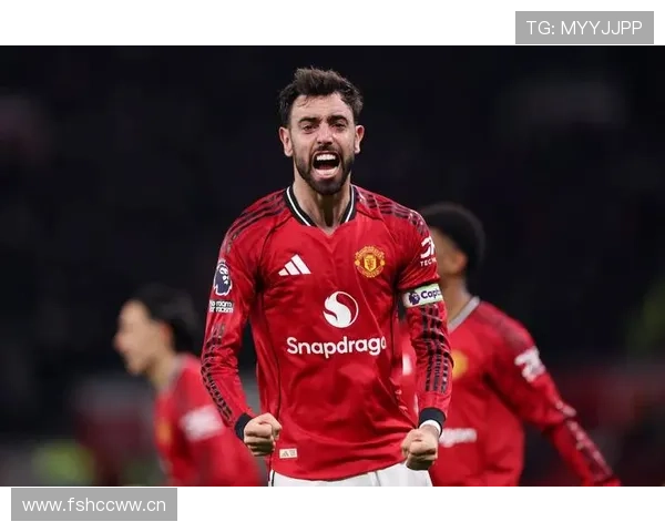 曼联高位压迫战术与防线暴露问题,对赛季防守稳定性形成制约 曼联高位压迫战术与防线暴露问题,对赛季防守稳定性形成制约